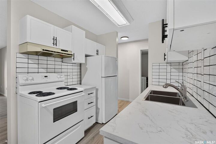 Property Photo: 1580 Olive Diefenbaker Drive 407 SK S6V 7M6
