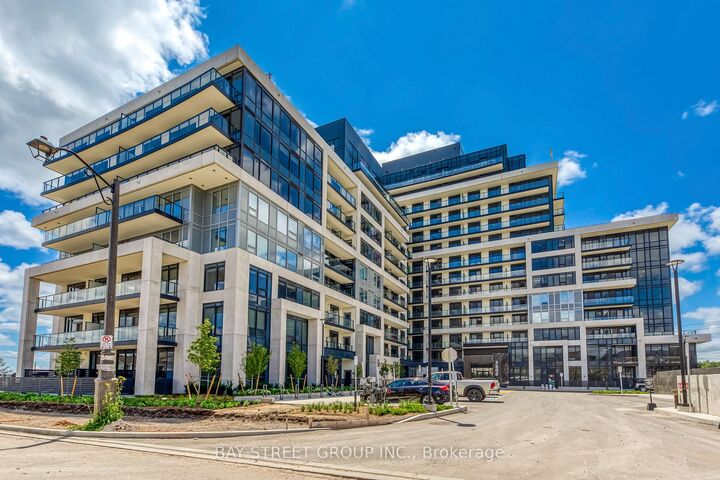 Property Photo: 3200 William Coltson Avenue 520 ON L6H 7C2