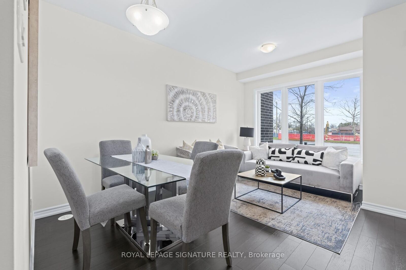 Property Photo: 1970 Victoria Park Avenue C ON M3A 0A8