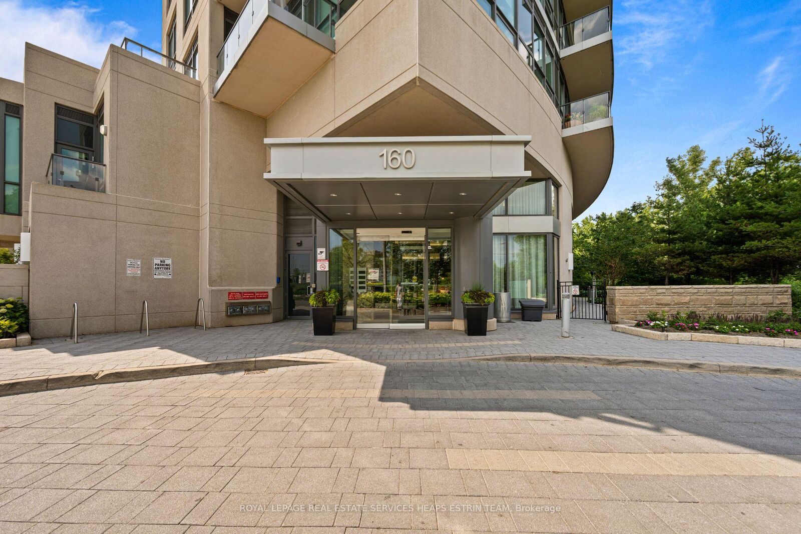 Property Photo: 160 Vanderhoof Avenue 913 ON M4G 4K3