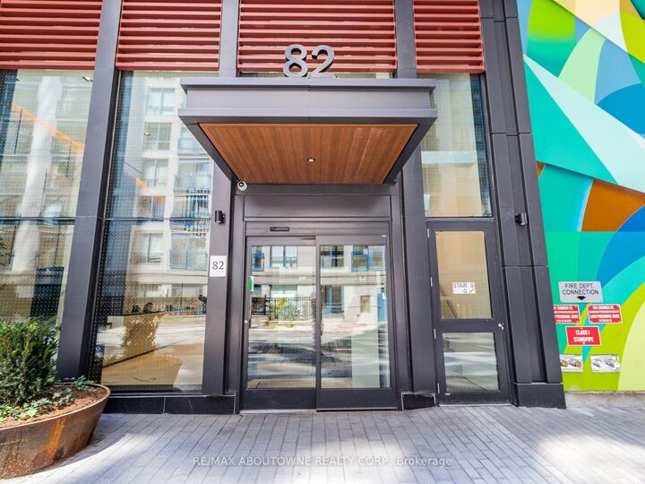 Property Photo:  82 Dalhousie Street 3002  ON M5B 0C5 