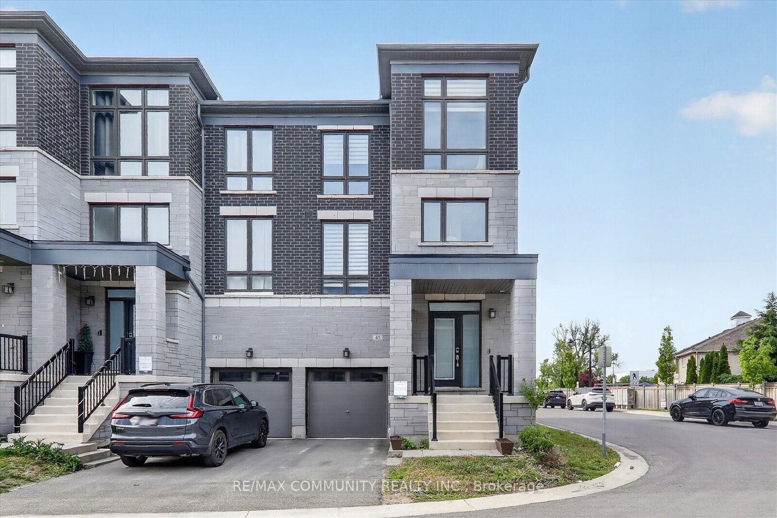 Property Photo:  45 Douet Lane  ON L1Z 0V4 