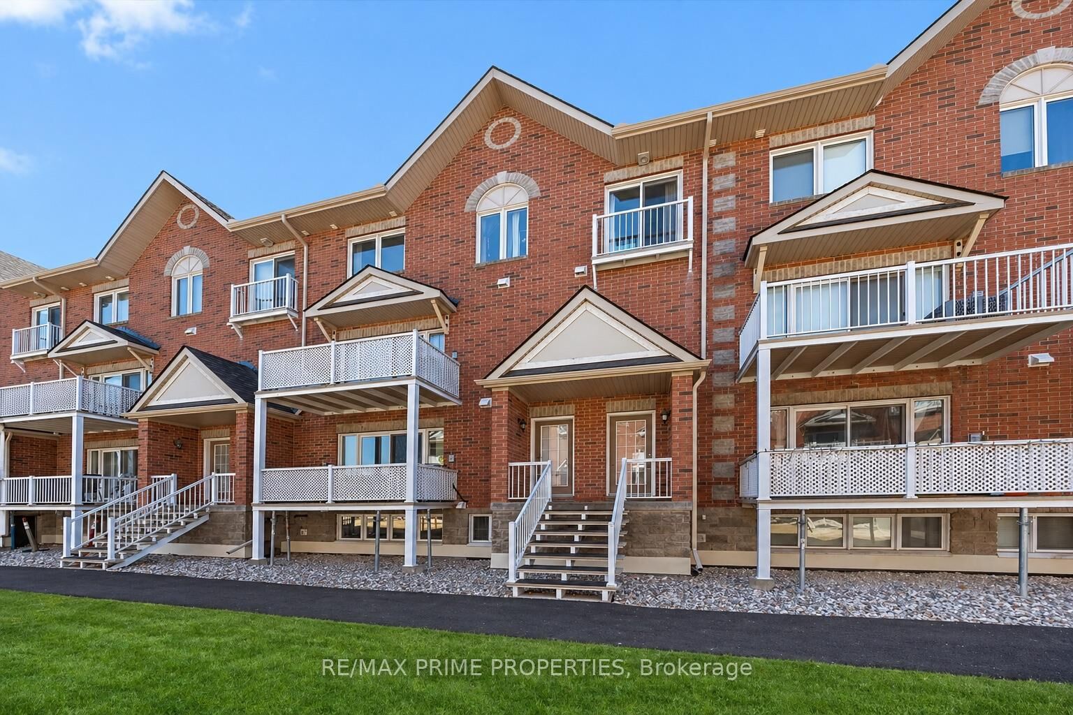 Photo de la propriété:  3265 St Joseph Boulevard 117  ON K1E 3Y2 