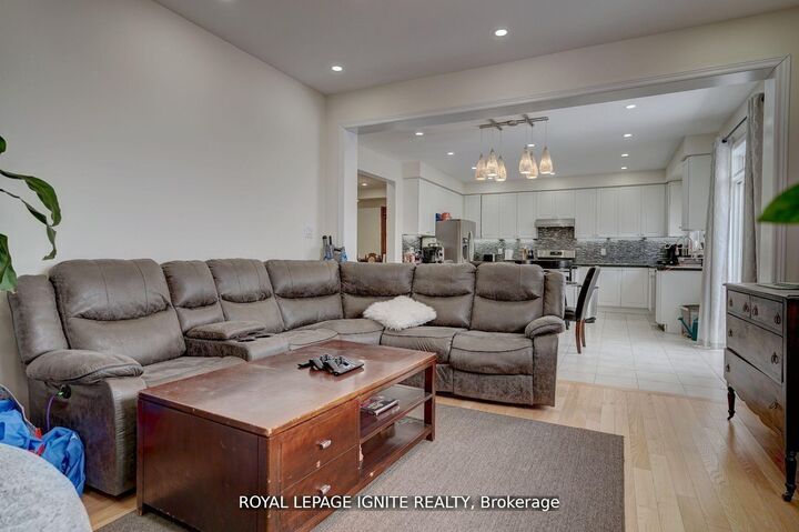 Property Photo: 41 Northhill Avenue E ON L0A 1G0
