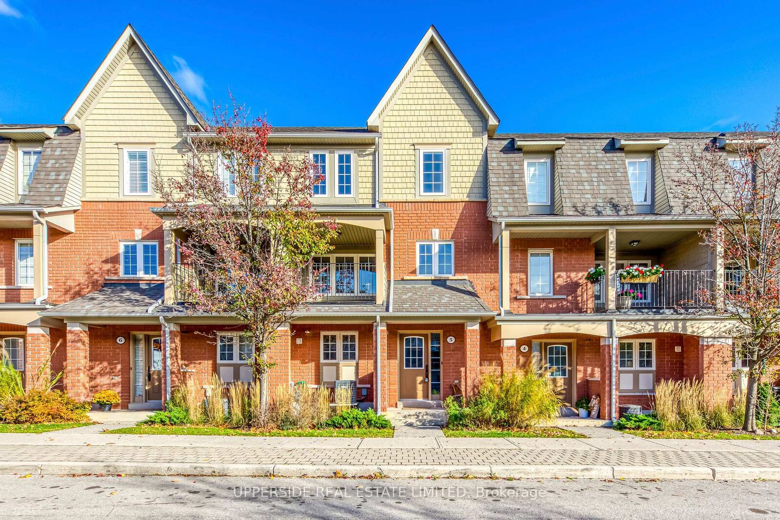 Property Photo:  2341 Parkhaven Boulevard W 5  ON L6H 7S5 