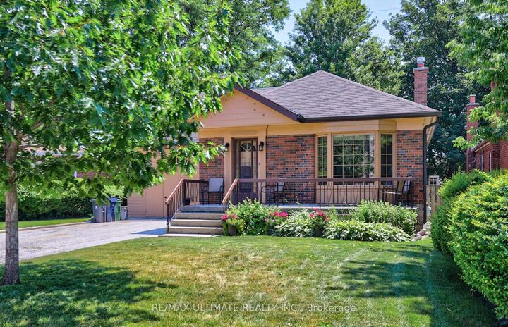 Property Photo: 81 Flora Drive ON M1P 1A5