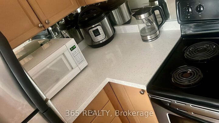 Photo de la propriété: 4975 Southampton Drive 263 ON L5M 8E2