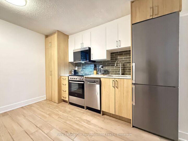 Property Photo: 160 Dowling Avenue 104 ON M6K 3A6