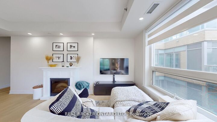 Property Photo:  701 Sheppard Avenue W 415  ON M3H 2S7 