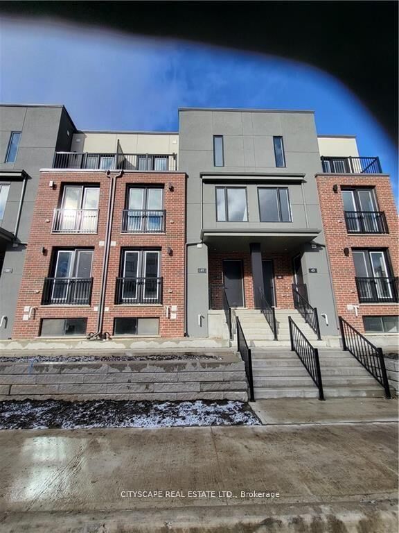 Property Photo: 99 Rogers Street 41 ON N2J 1A4
