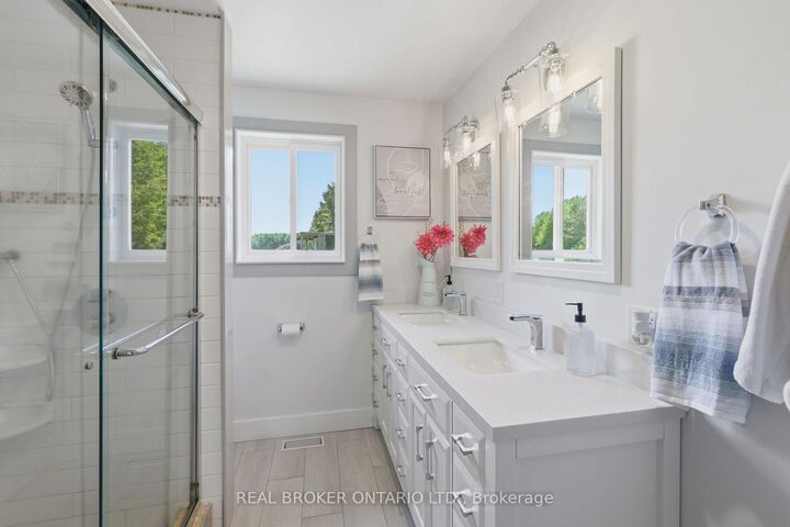 Property Photo: 6022 Trafalgar Road ON L0N 1N0