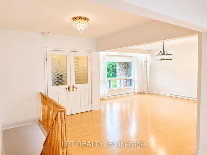 Property Photo: 3 Oxbow Road ON M3B 1Z9