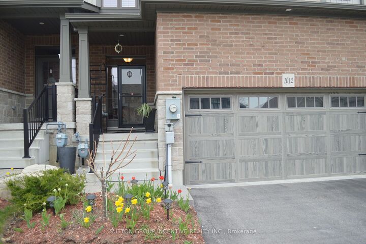 Property Photo: 1012 Wright Drive ON L4R 0E4