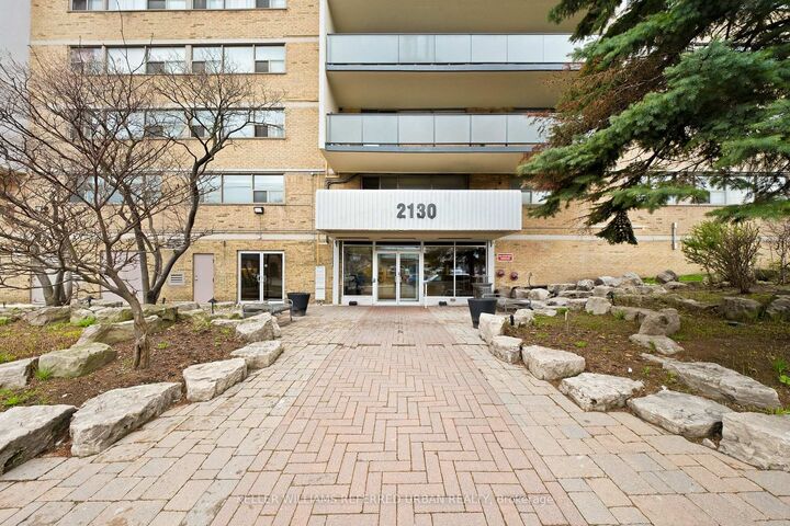 Property Photo: 2130 Weston Road 1401 ON M9N 3R9