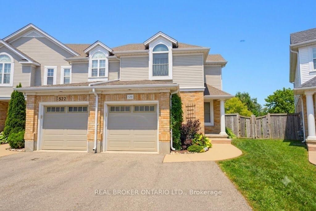 Property Photo:  520 Mayflower Street  ON N2K 3Y7 