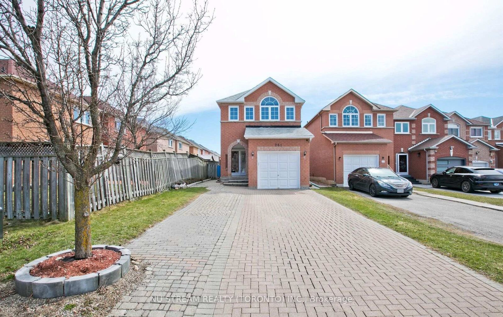 Property Photo:  261 Doubtfire Crescent Bsmt  ON L3S 3V8 