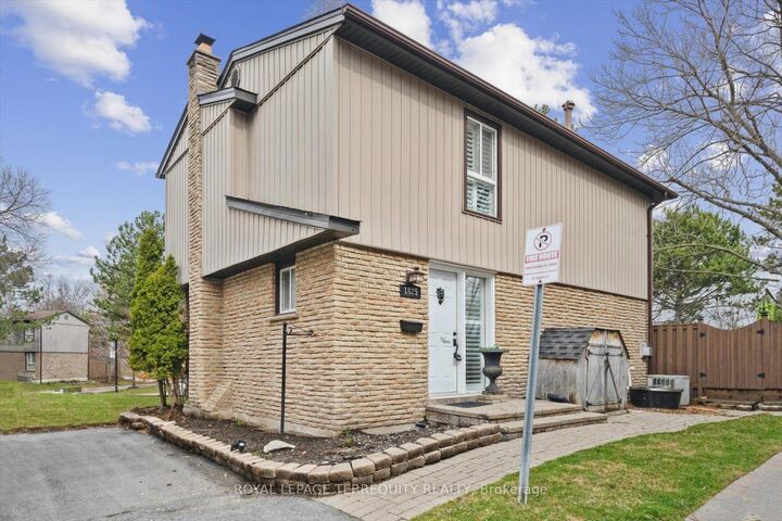1825 Hyde Mill Crescent — photo 1