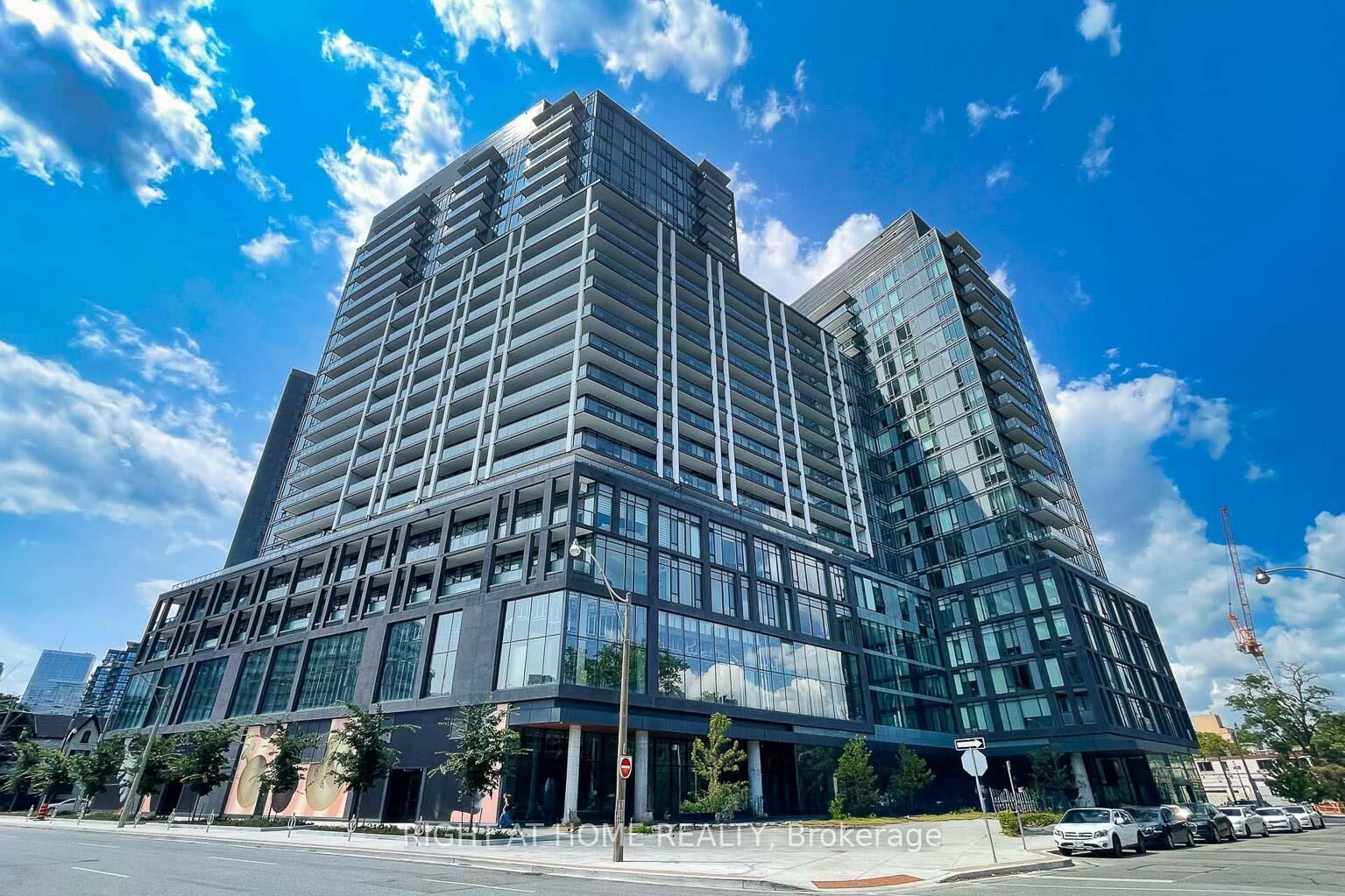 Property Photo: 50 Power Street 914 ON M5A 0V3