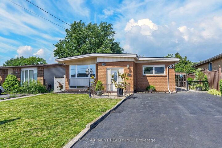 96 Fielding Crescent — photo 1