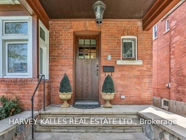 Property Photo: 3 Glencairn Avenue Lower ON M4R 1M6