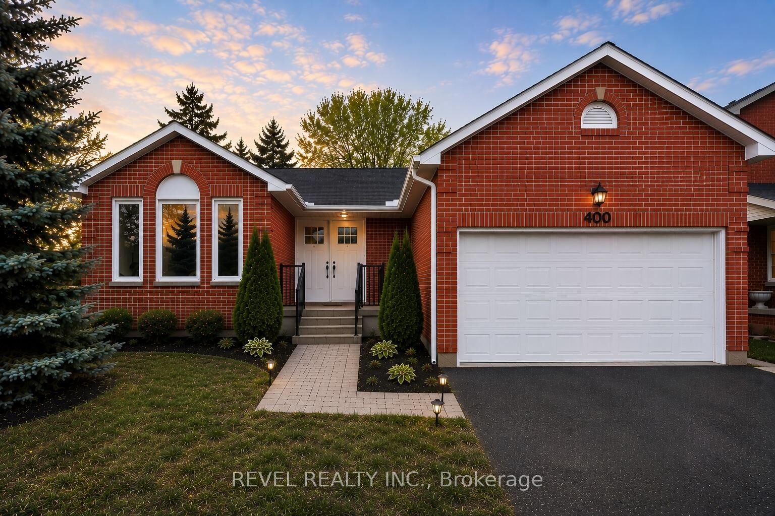 Property Photo: 400 Big Bay Point Road 2 ON L4N 7P3