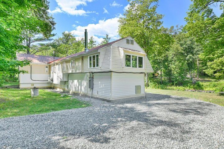 Property Photo: 174 Cottage Lane ON K0K 3J0
