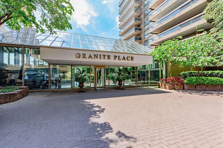 Property Photo: 63 St Clair Avenue W 1801 ON M4V 2Y9