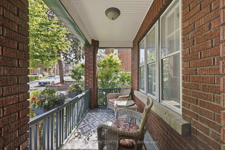 Property Photo:  159 Hawthorne Avenue  ON K1S 0B2 