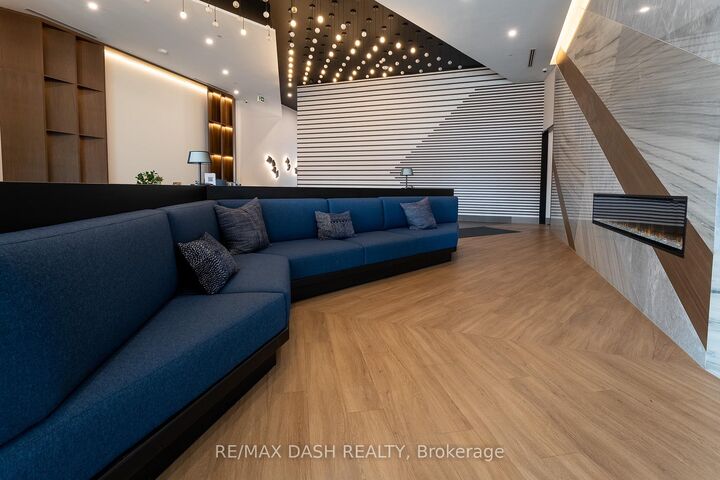 Property Photo: 1037 The Queensway Avenue 215 ON M8Z 0H5