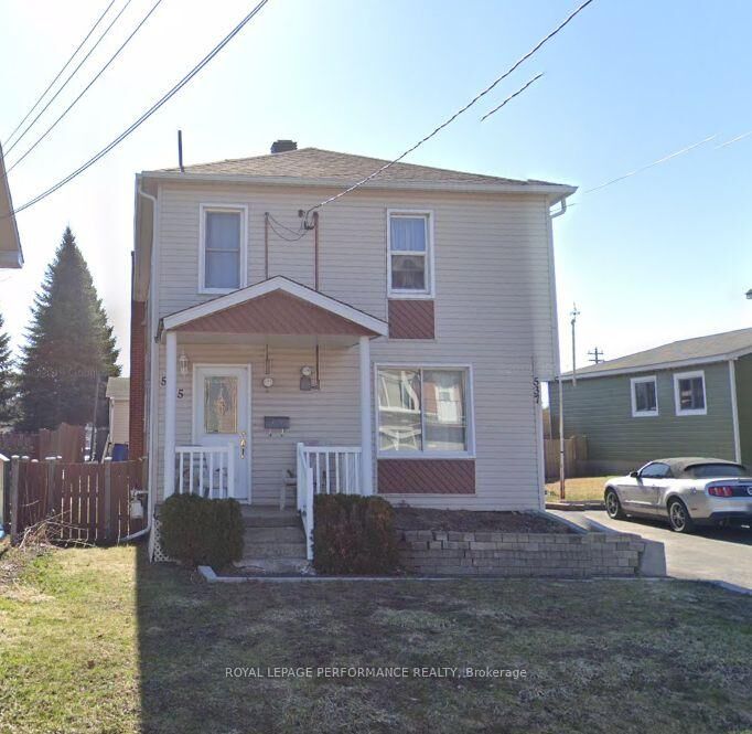 Property Photo: 535 Abbott Street ON K6A 2E2