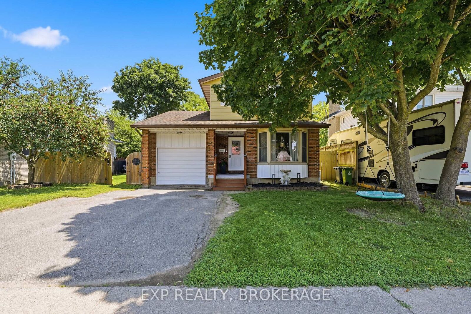 Property Photo: 729 Allum Avenue ON K7M 7A3