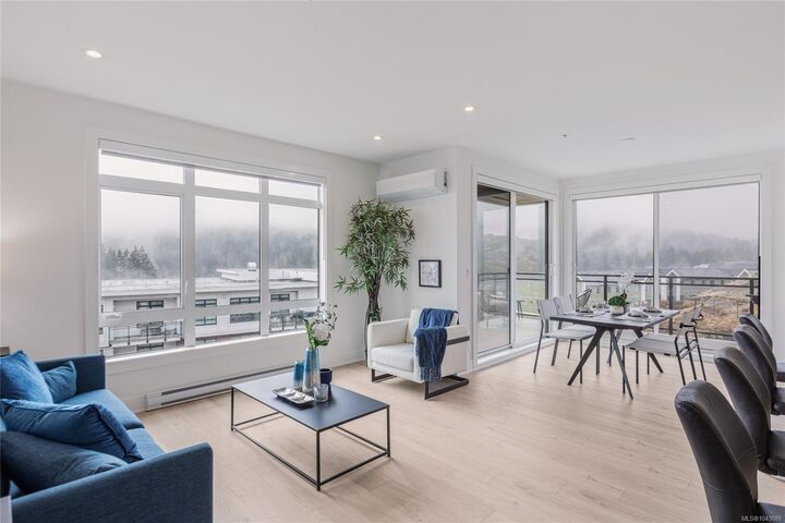 Property Photo: 1114 Samar Cres #302 BC V9B 7C5