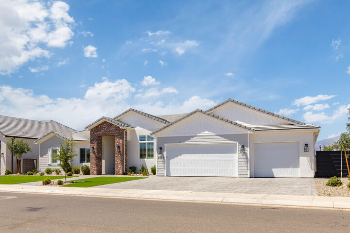 Property Photo:  2691 E Stonedale Dr  UT 84790 