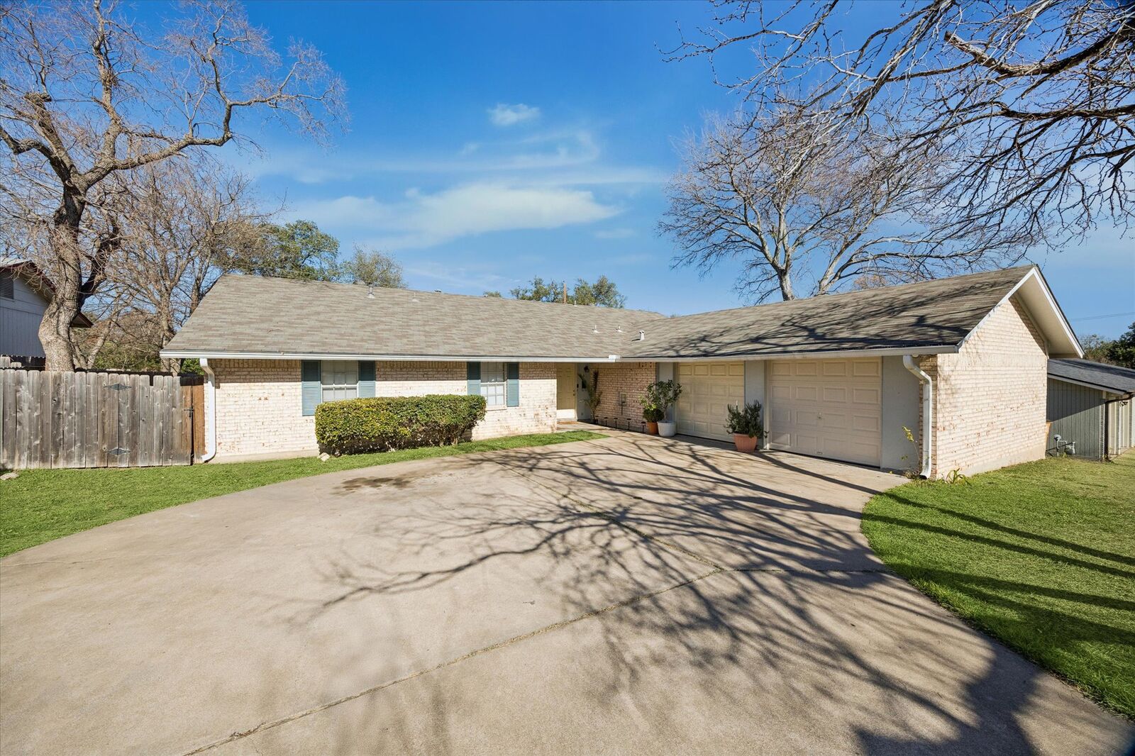 Property Photo: 908 B Kirschner Place TX 78758