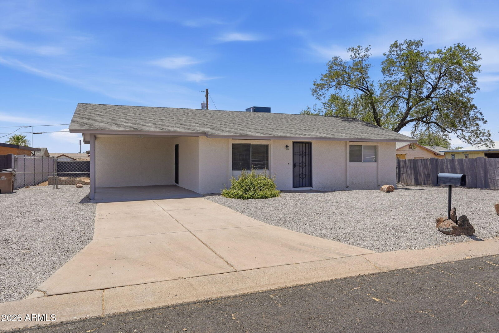 Property Photo:  1301 E 29th Avenue  AZ 85119 