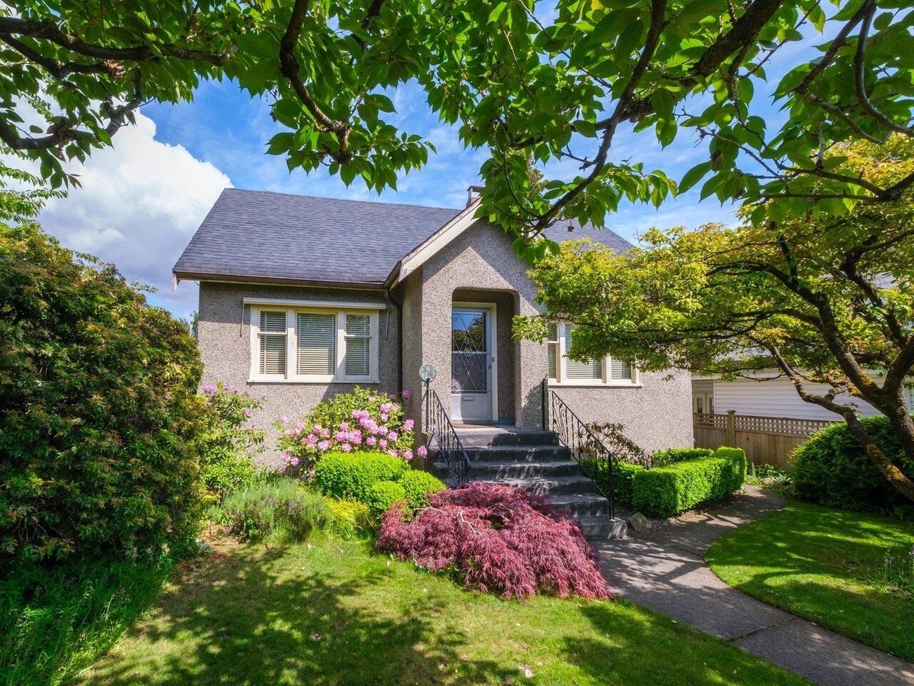 Property Photo: 8510 Montcalm Street BC V6P 4P7