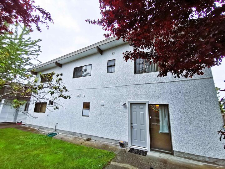 Property Photo:  5280 Cranbrook Avenue  BC V7C 4K9 