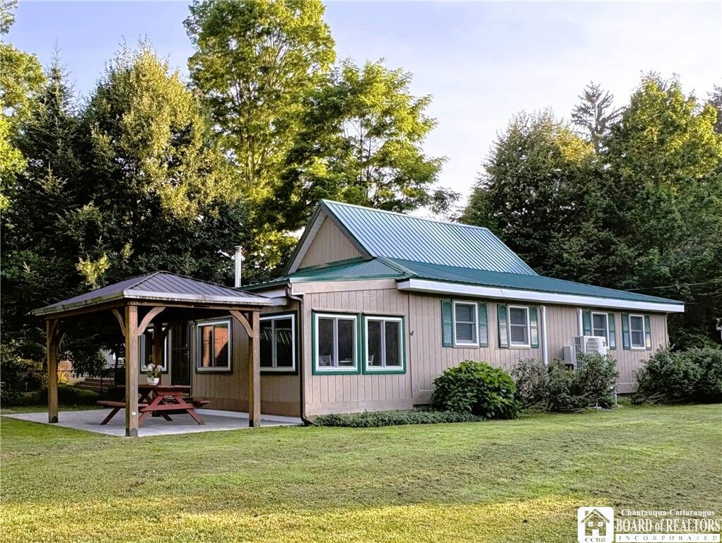 Property Photo:  5252 W Lake Road  NY 14757 