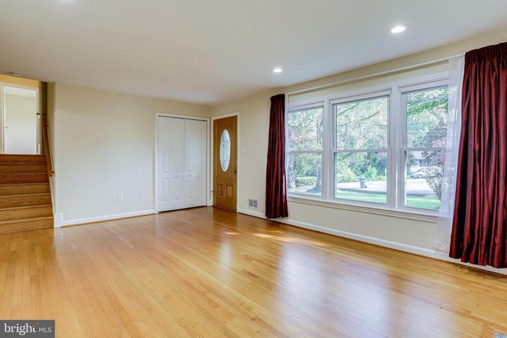 Property Photo: 7321 Reddfield Court VA 22043