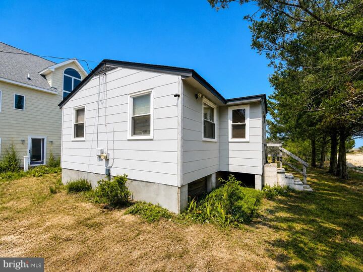 Property Photo: 631 Bay Avenue DE 19963