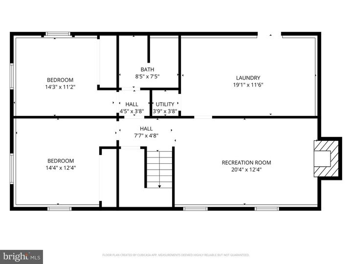 Property Photo: 9812 Oleander Avenue VA 22181