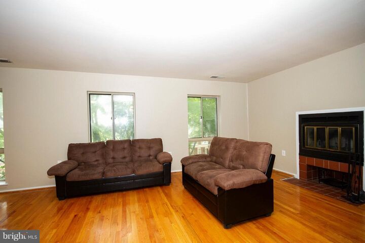 Property Photo:  10 Lee Street B W R72  MD 21201 