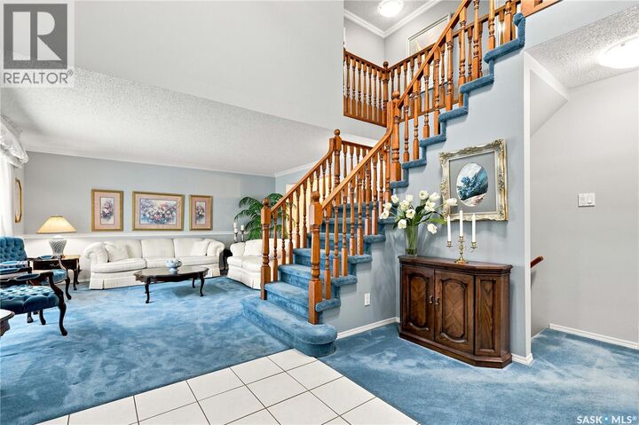 Property Photo: 711 Whitewood Court SK S7J 4K5