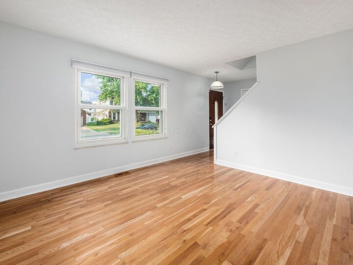 Property Photo:  3800 Dinsmore Castle Drive  OH 43221 