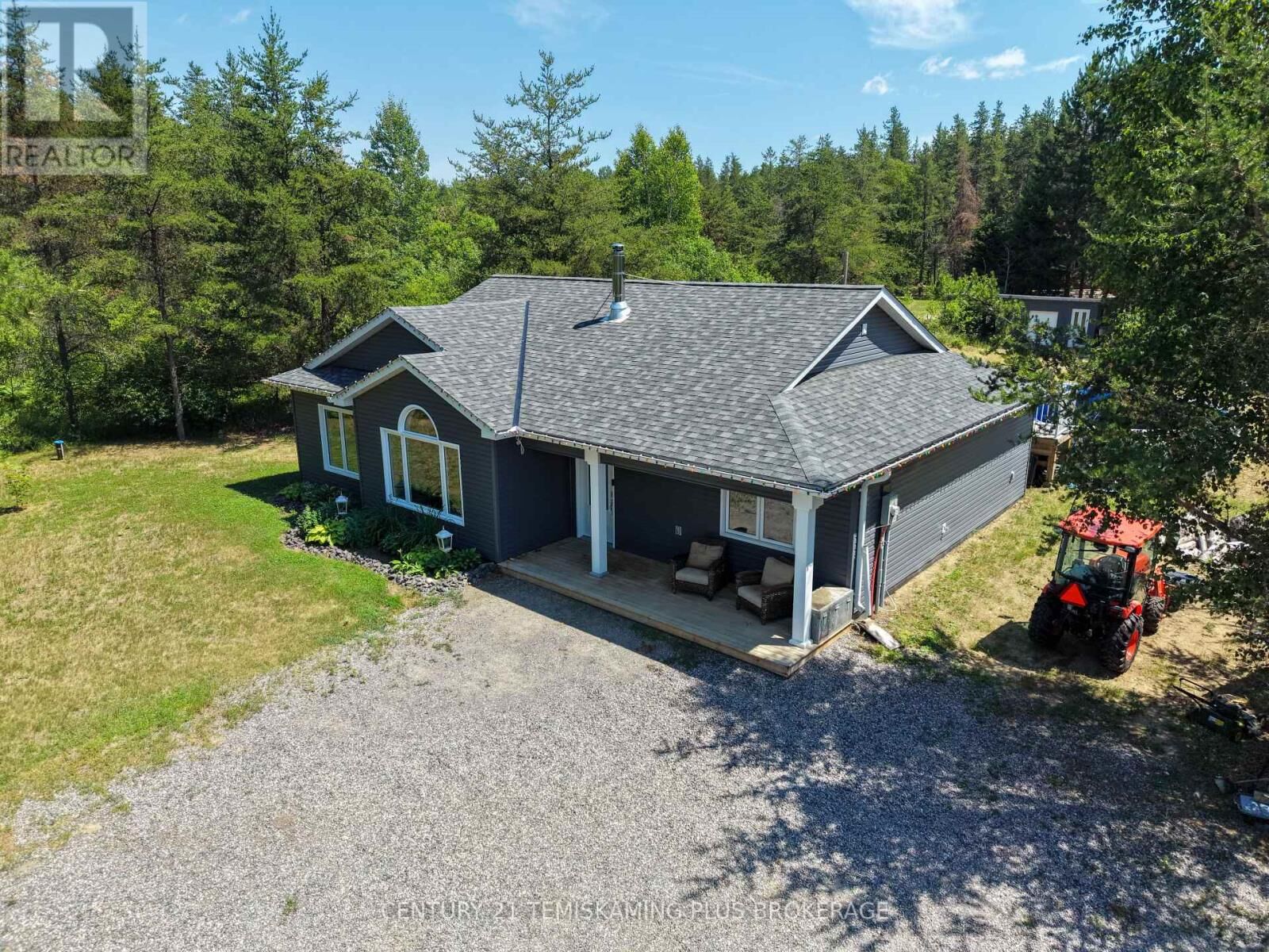 Property Photo: 505544 Airport Drive ON P0J 1C0