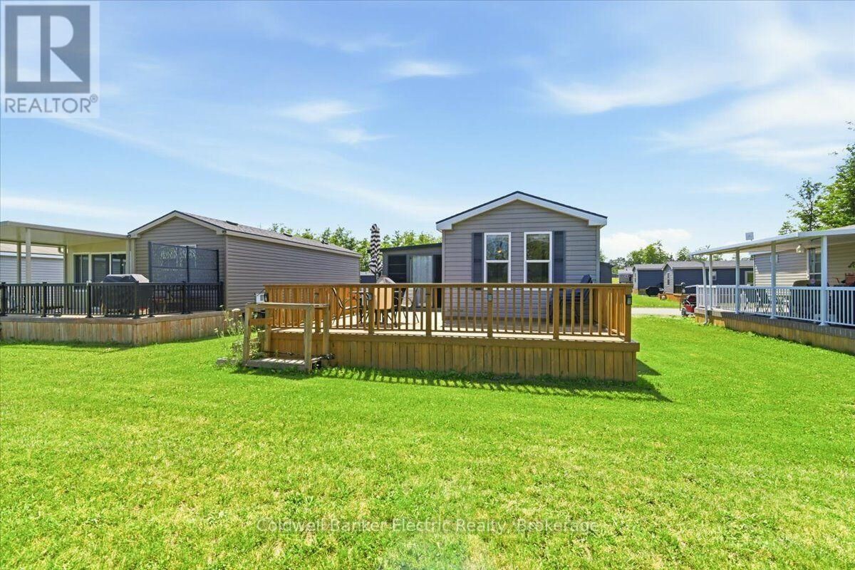 Property Photo:  1235 Villiers Line 13 Lambton Avenue  ON K0L 2G0 