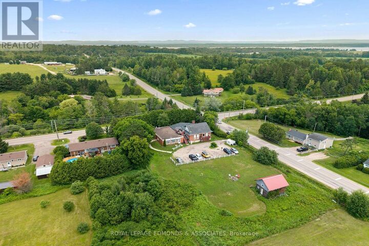 Property Photo: 3399 B Line Road ON K8A 6W7
