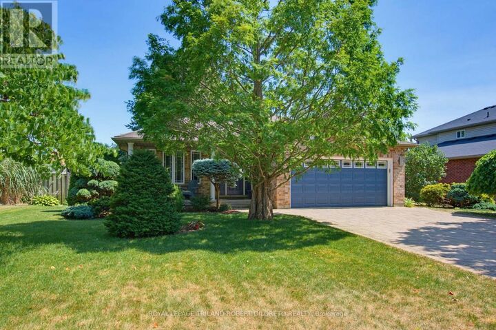 9989 Oxbow Drive — photo 1