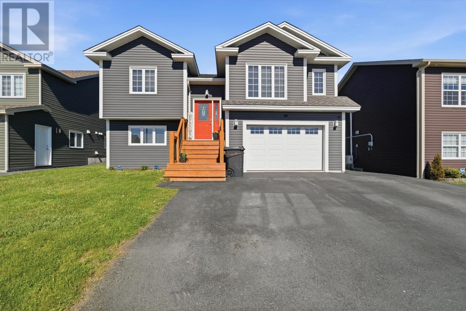 Property Photo:  44 Moffatt Road  NL A1N 0G3 