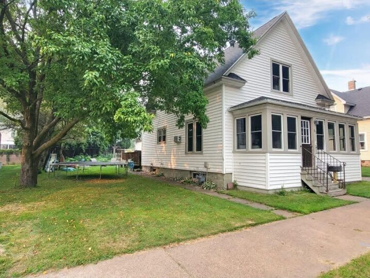 Property Photo:  812 E Bridge Street  WI 54403 